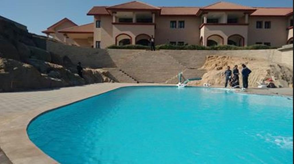 Regenta Resort Bhuj By Royal Orchid Hotels Limited Exterior foto